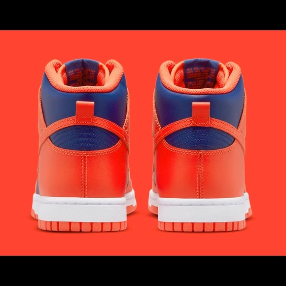 Nike Dunk High Knicks Size 8.5M - Picture 3 of 3